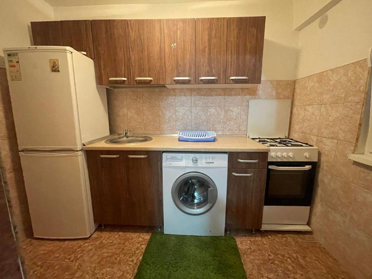 One Room Apartment Ptm Bucarest Extérieur photo